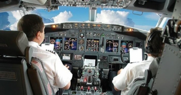 Cấm bay với các phi công quốc tịch Pakistan