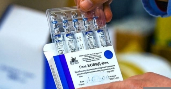 Việt Nam đàm phán mua 20 triệu liều vắc xin phòng Covid-19 từ Nga
