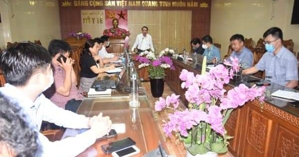 Sở Y tế Nghệ An họp khẩn bàn phương án “Chi viện, hỗ trợ tỉnh Hà Tĩnh”