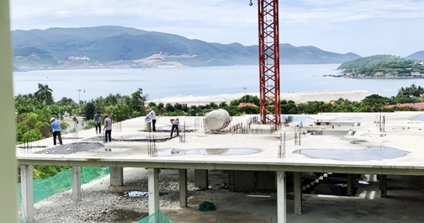 Dự án Khu biệt thự cao cấp Ocean View Nha Trang: Chủ lô E69 tự tháo dỡ công trình vi phạm