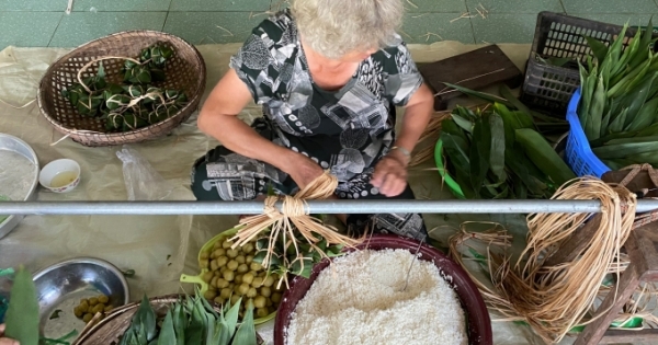 Tây Ninh vào mùa làm “bánh ú lá tre” truyền thống đón Tết Đoan Ngọ