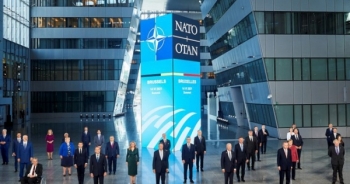 NATO tuyên bố kiềm chế sự trỗi dậy của Bắc Kinh.