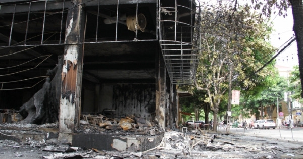 Vụ cháy kinh hoàng tại TP Vinh: Có thể 6 nạn nhân chết do ngạt khí độc
