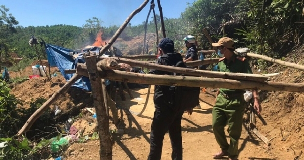 Quảng Nam: Truy quét khai thác vàng trái phép tại mỏ vàng Bồng Miêu