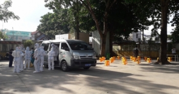 Huyện Hóc Môn đồng loạt tổ chức lấy 100.000 mẫu xét nghiệm tầm soát SARS-CoV-2