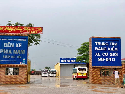 Trung Tâm đăng kiểm xe cơ giới 9804D có địa chỉ tại thôn chớp, xã Lương Phong, huyện Hiệp Hòa, tỉnh Bắc Giang. Ảnh dangkiem.com