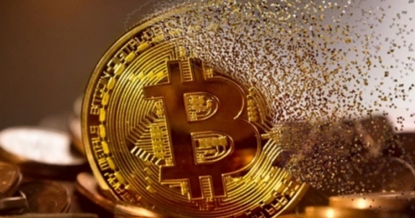 Bitcoin thủng 30.000 USD, rớt mốc quan trọng