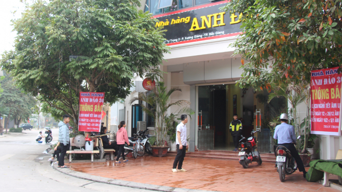Nhà hàng Anh Đào 36, đường Lý Tự Trọng, phường Ngô Quyền (TP Bắc Giang) chủ động đóng cửa phòng dịch Covid-19.