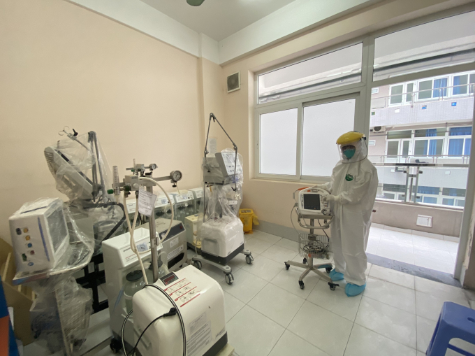 Nhờ những trang thiết bị, vật tư y tế hiện đại và sự nỗ lực của đội ngũ y bác sĩ, bệnh viện đa khoa Đức Giang đã có thể điều trị được những ca bệnh COVID-19 nặng