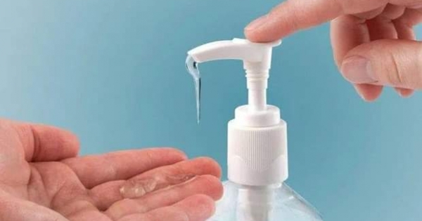 Thu hồi dung dịch rửa tay kháng khuẩn HAPPICARE+