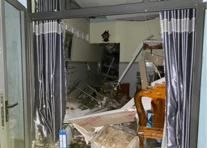 Hiện trường vụ nổ khiến người phụ nữ tử vong cùng căn nhà đổ sập.