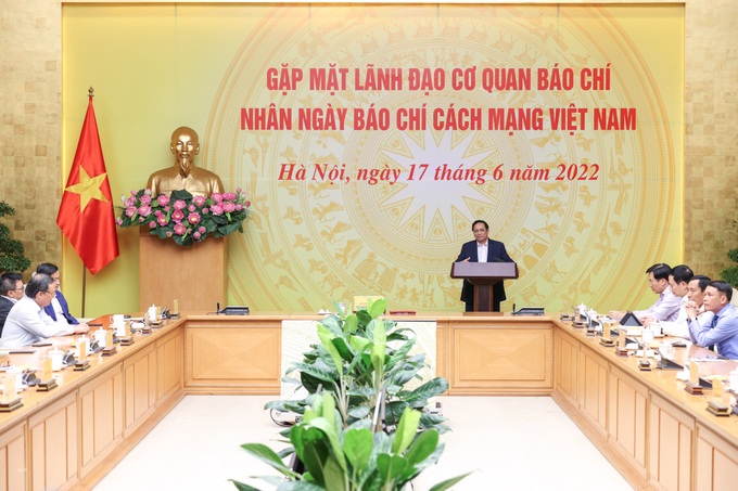 Thủ tướng Phạm Minh Chính gửi tới các đồng chí lãnh đạo các cơ quan chỉ đạo và quản lý báo chí, cơ quan báo chí, người làm báo trên mọi miền đất nước và ở nước ngoài lời thăm hỏi thân thiết và lời chúc mừng tốt đẹp nhất - Ảnh: VGP/Nhật Bắc