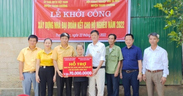 Nghệ An: Hội Doanh nghiệp nhỏ và vừa trao tặng 3 ngôi nhà đại đoàn kết cho hộ nghèo