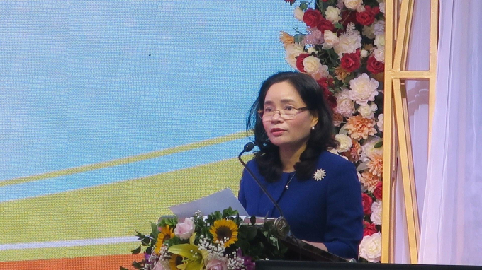 Thứ trưởng Bộ Văn hoá, Thể thao &amp;amp; Du lịch Trịnh Thị Thuỷ phát biểu tại hội nghị.