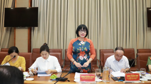 Thứ trưởng Đặng Hoàng Oanh kiểm tra công tác thi hành pháp luật về xử lý VPHC tại Bảo hiểm xã hội Việt Nam