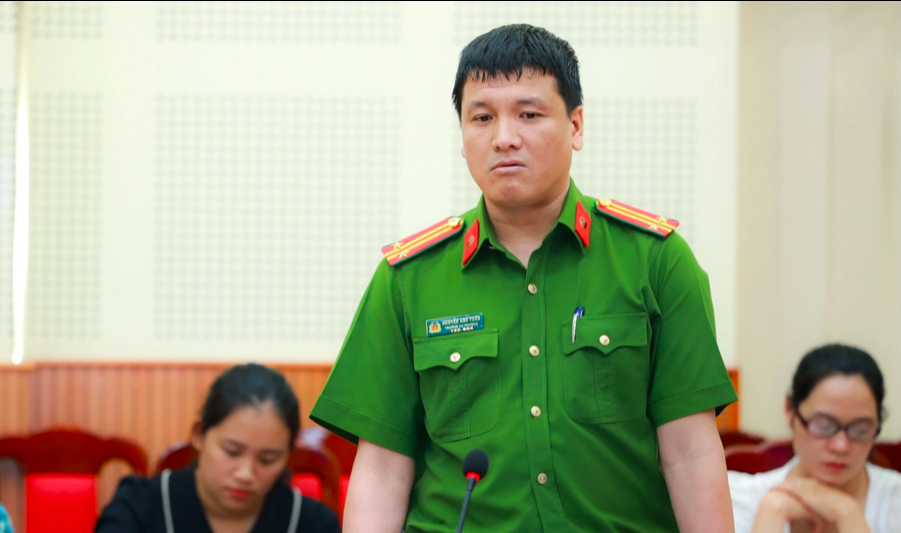 Trung tá Nguyễn Anh Tuấn là một trong những cá nhân được tôn vinh trong chương trình Vinh quang Việt Nam năm 2023 (Ảnh: Thanh Xuân).
