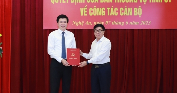 Bí thư Huyện uỷ Con Cuông được bổ nhiệm làm Chánh văn phòng Tỉnh uỷ Nghệ An