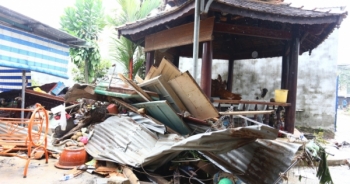 Một doanh nghiệp ở Đồng Nai hỗ trợ cho hàng trăm hộ dân Nhơn Trạch thiệt hại do lũ quét