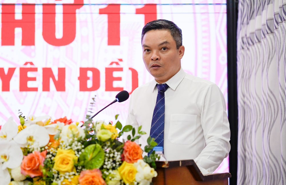 Ông Nguyễn Hoàng Linh, Chủ tịch UBND quận Lê Chân phát biểu tại Kỳ họp.