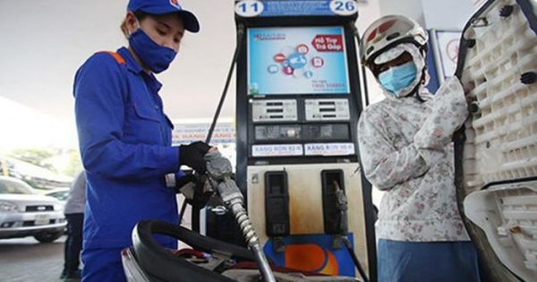 Giá xăng giữ nguyên, dầu hỏa và dầu diesel tăng nhẹ