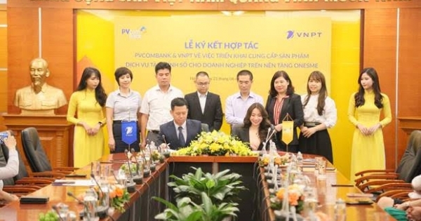 PVcomBank hợp tác với VNPT, cung cấp các giải pháp tài chính số cho doanh nghiệp