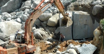 Đóng cửa mỏ đá vôi Bản Lỏng để bảo vệ tài nguyên chưa khai thác