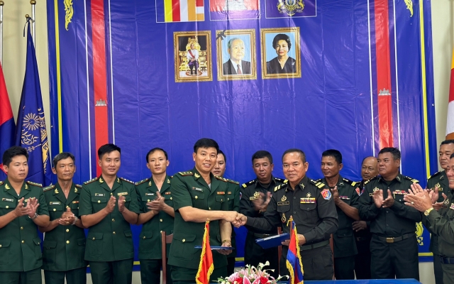 Long An: Đồn biên phòng Sông Trăng hội đàm với Tiểu đoàn Bộ đội Bảo vệ biên giới số 3 tỉnh Prey Veng