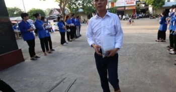 Hà Tĩnh: Trưởng thôn 46 tuổi tự tin sau ngày đầu thi tốt nghiệp THPT