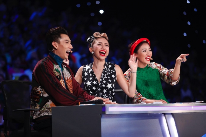 Vietnam Idol Kids: Hồ Văn Cường h&ograve; về Tiền Giang khiến gi&aacute;m khảo tan chảy