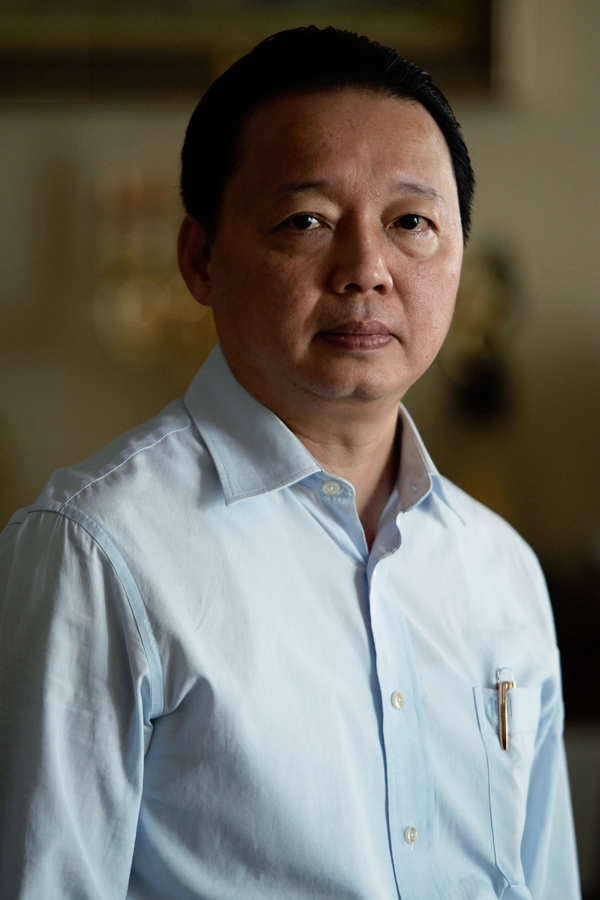 Bộ trưởng Trần Hồng H&agrave;:
