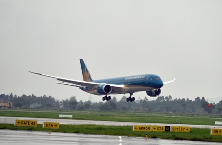 M&aacute;y bay Boeing 787-9 của Vietnam Airlines được tiếp nhận v&agrave;o th&aacute;ng 8/2015