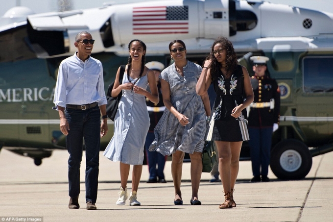 Gia đ&igrave;nh Tổng thống Obama. (Ảnh: AFP)