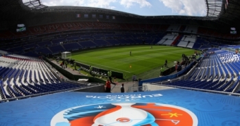 EURO 2016: UEFA cảnh báo xuất hiện vé giả trước bán kết Euro 2016