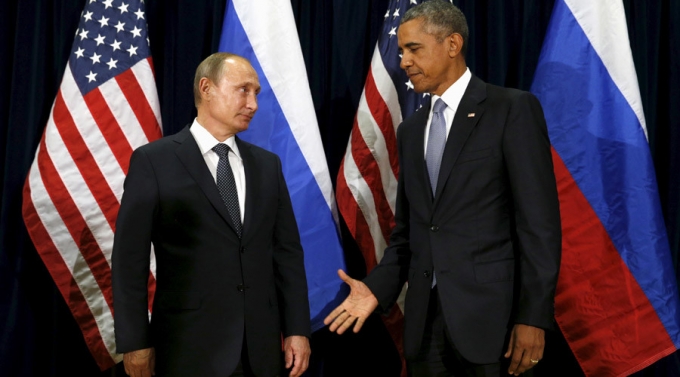 Tổng thống Nga V.Putin v&agrave; Tổng thống Mỹ B.Obama. (Ảnh: Reuters)
