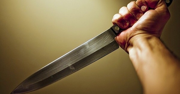 Thanh Hóa: Ngáo đá, "vác dao" đến nhà bạn chơi sát hại 2 cháu bé