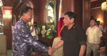 Đại sứ Trung Quốc gặp riêng Tổng thống Philippines vài ngày trước phán quyết