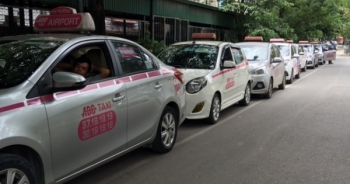 Bệnh viện Nhi Trung ương lên tiếng về việc "bán sảnh" độc quyền cho taxi ABC