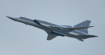 Nga điều 6 máy bay ném bom tầm xa không kích tiêu diệt IS
