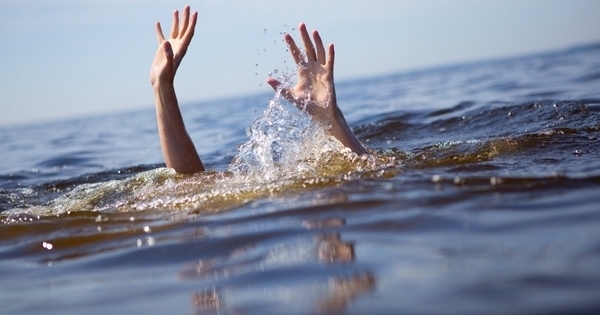 Thi thể 2 học sinh bị đuối nước trên sông Cà Lồ đã được tìm thấy
