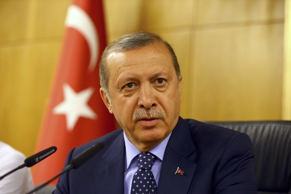 Tổng thống Thổ Nhĩ Kỳ tuy&ecirc;n bố sẽ kh&ocirc;ng thỏa hiệp với phe nổi dậy. (Ảnh: Reuters)