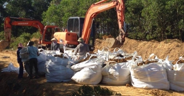 Vụ chôn chất thải Formosa: Hoàn thành di dời hàng trăm tấn chất thải trong vườn nhà Giám đốc