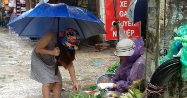Hà Nội: Rau tăng giá đột ngột sau cơn bão số 1
