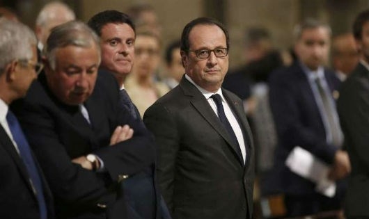 Tổng thống Ph&aacute;p Hollande.
