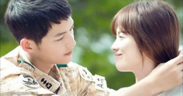 SỐC: Song Joong Ki & Song Hye Kyo tuyên bố kết hôn vào tháng 10
