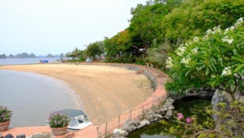 Xây "resort" trên vịnh Bái Tử Long: Toàn đại gia nhiều tiền