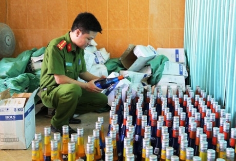 Thừa Thiên - Huế: Phát hiện hàng chục thùng sữa Ensure không rõ nguồn gốc