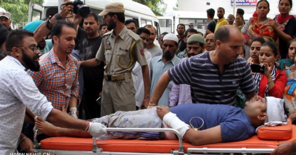 Tai nạn xe buýt nghiêm trọng tại Ấn Độ, 16 người thiệt mạng