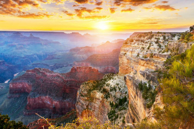 Grand Canyon, Mỹ: Đ&acirc;y l&agrave; một trong những địa điểm ngắm b&igrave;nh minh đẹp nhất thế giới.