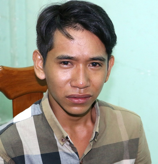 Huỳnh Văn Đặng đ&atilde; bị bắt tạm giam để điều tra về h&agrave;nh vi hiếp d&acirc;m. (Ảnh: b&aacute;o Người lao động)