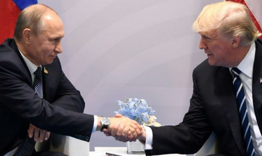 Tổng thống Mỹ Donald Trump v&agrave; Tổng thống Nga Putin.